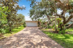 4443 ROBIN HOOD TRAIL, SARASOTA, FL 34232 - MLS#MFRA4652952