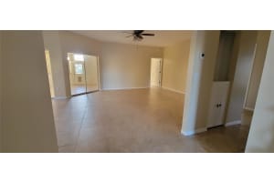 7102 52ND DRIVE, BRADENTON, FL 34203 - MLS#MFRA4652958