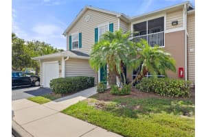 8926 MANOR LOOP, LAKEWOOD RANCH, FL 34202 Sold 09/29/25