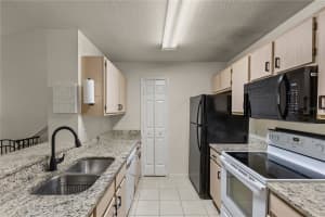 8926 MANOR LOOP, LAKEWOOD RANCH, FL 34202 Sold 09/29/25