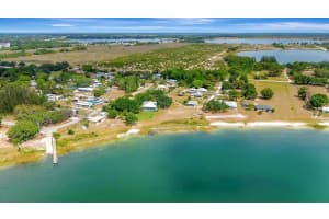 1560 OAK PARK AVENUE, AVON PARK, FL 33825 - MLS#MFRA4652977