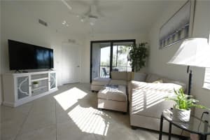 16904 VARDON TERRACE, LAKEWOOD RANCH, FL 34211 - MLS#MFRA4652982