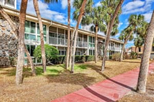 500 WASHINGTON DRIVE, SARASOTA, FL 34236 - MLS#MFRA4652993