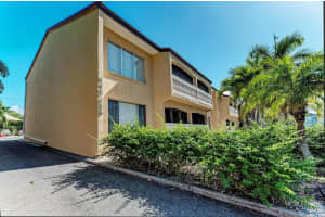 129 Tyler Dr #101, SARASOTA