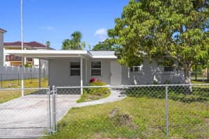 2739 Palmadelia Ave, SARASOTA