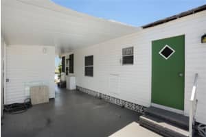 307 White Oak Way, SARASOTA