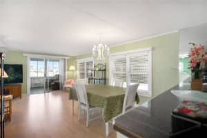 307 WHITE OAK WAY, SARASOTA, FL 34237 - MLS#MFRA4653053