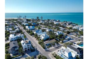 704 GLADIOLUS STREET, ANNA MARIA, FL 34216 - MLS#MFRA4653068