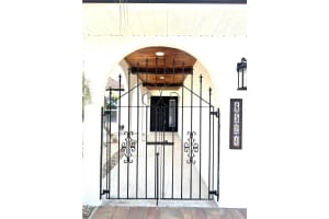 6524 SENEGAL PALM WAY, APOLLO BEACH, FL 33572 Sold 08/15/25