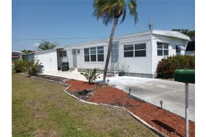 5118 OAKLAND HILLS AVENUE, SARASOTA, FL 34234 - MLS#MFRA4653112