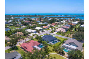 180 LOOKOUT POINT DRIVE, OSPREY, FL 34229 - MLS#MFRA4653130