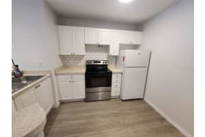 850 TAMIAMI TRAIL, SARASOTA, FL 34236 - MLS#MFRA4653131