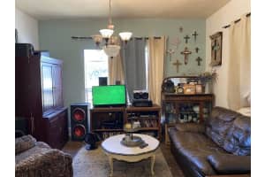 705 GRAPE AVENUE, ST CLOUD, FL 34769 Sold 11/05/25