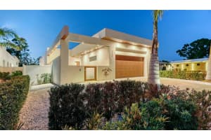 2135 HYDE PARK STREET, SARASOTA, FL 34239 Sold 07/01/25