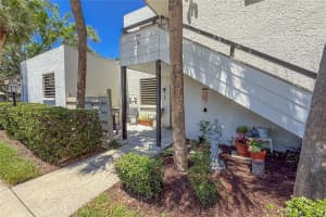 157 PINEHURST DRIVE, BRADENTON, FL 34210 Sold 08/08/25