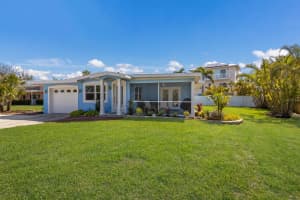 237 85TH STREET, HOLMES BEACH, FL 34217 - MLS#MFRA4653268