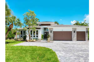 1801 Field Rd, SARASOTA