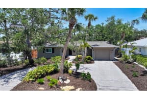 755 EDGEMERE LANE, SARASOTA, FL 34242 - MLS#MFRA4653286
