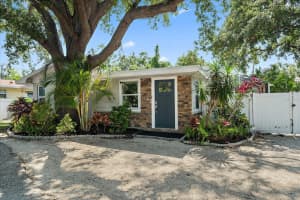 1019 TUTTLE AVENUE, SARASOTA, FL 34237 Sold 07/15/25