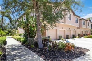 4220 VIA PIEDRA CIRCLE, SARASOTA, FL 34233 Sold 12/12/25