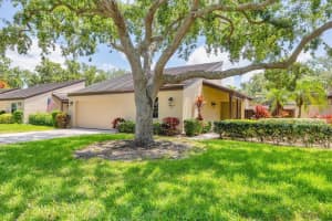 3914 GLEN OAKS MANOR DRIVE, SARASOTA, FL 34232 Sold 10/31/25