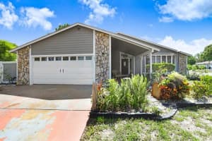 7321 CALADESIA DRIVE, SARASOTA, FL 34243 Sold 07/01/25