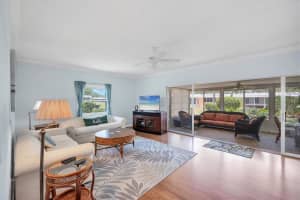 5849 TIDEWOOD AVENUE, SARASOTA, FL 34231 - MLS#MFRA4653430