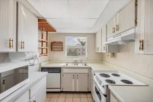 9200 MIDNIGHT PASS ROAD, SARASOTA, FL 34242 Sold 07/08/25