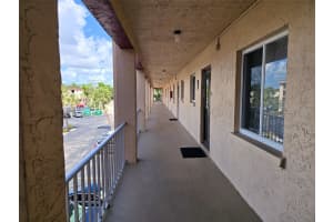 3917 LAKE BAYSHORE DRIVE, BRADENTON, FL 34205 - MLS#MFRA4653480