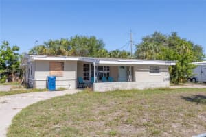 5705 23rd St W, BRADENTON