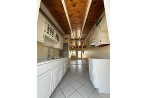 6006 MIDNIGHT PASS ROAD, SARASOTA, FL 34242 - MLS#MFRA4653529