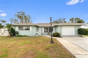 1801 Forest Dr, OLDSMAR