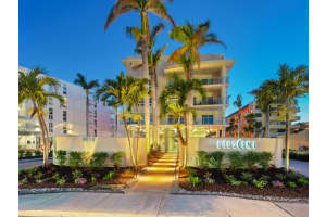 6512 Midnight Pass Rd #301, SARASOTA