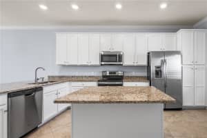 17118 VARDON TERRACE, BRADENTON, FL 34211 - MLS#MFRA4653613
