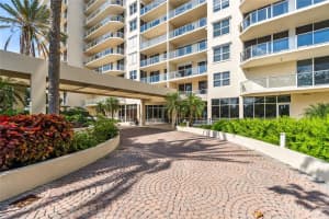 1800 BENJAMIN FRANKLIN DRIVE, SARASOTA, FL 34236 Sold 08/18/25