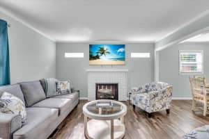 3843 CHAPEL DRIVE, SARASOTA, FL 34234 - MLS#MFRA4653666