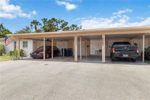 5062 WHITE OAK COURT, BRADENTON, FL 34207 Sold 11/04/25