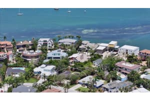 1387 HARBOR DRIVE, SARASOTA, FL 34239 Sold 02/13/26