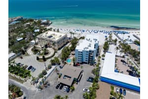 1001 Point Of Rocks Rd #207, SARASOTA