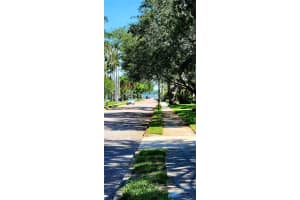 219 24TH STREET, BRADENTON, FL 34205 - MLS#MFRA4653813