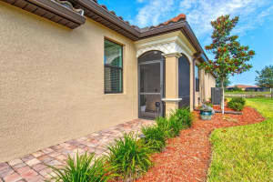 12230 AMICA LOOP, VENICE, FL 34293 Sold 10/14/25