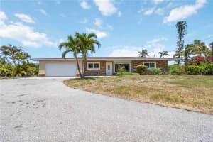 1475 BAYSHORE DRIVE, ENGLEWOOD, FL 34223 - MLS#MFRA4653836