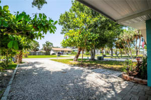 302 PAVONIA ROAD, NOKOMIS, FL 34275 Sold 07/31/25