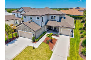8272 Summer Night Rd, SARASOTA