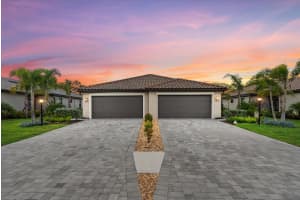 16012 SUNNY DAY DRIVE, BRADENTON, FL 34211 - MLS#MFRA4653912