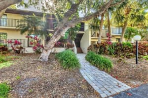 6501 Mourning Dove Dr #215, BRADENTON