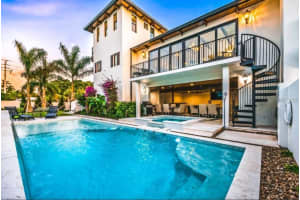 340 JACKSON DRIVE, SARASOTA, FL 34236 - MLS#MFRA4653979