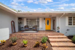 1217 ELLICOTT STREET, TAMPA, FL 33603 - MLS#MFRA4654015