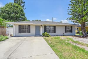 2953 Oak St, SARASOTA