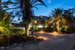 3446 Anglin Dr, SARASOTA